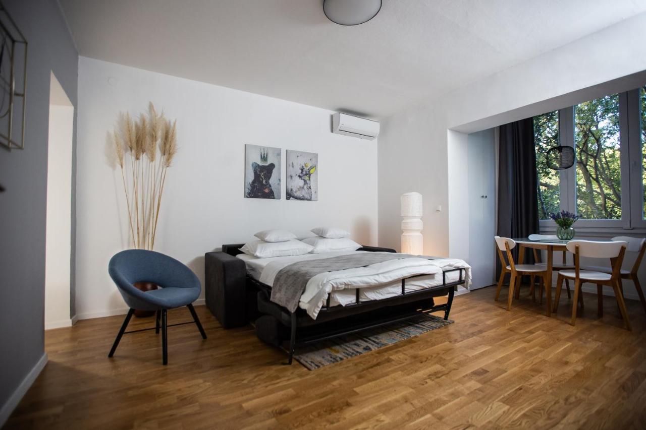 Big Tree Apartment & The Nest Apartment - Free Parking Мостар Экстерьер фото